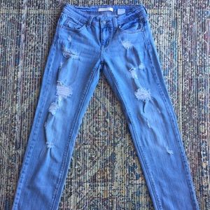 Mid rise relaxed skinny jeans (crop)